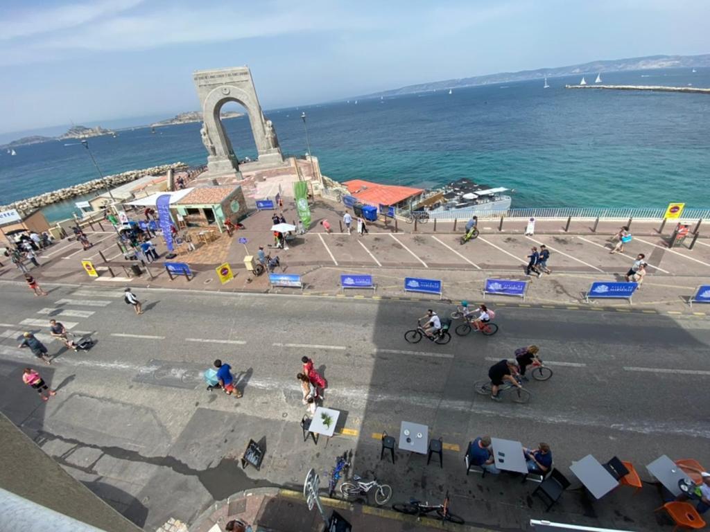 Grand Large Sur La Corniche Marseille Par Conciergerie By Sam Apartment Ngoại thất bức ảnh